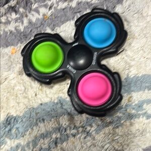 ViVI Fidget Spinner - Black, Green, Blue, Pink